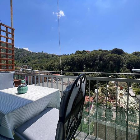 Val Di Sole 19-Iii Piano- Vista Mare- Vista Collina-Wifi 100Mg-Aria Condizionata In Tutte Le Stanze -L'Appartamento E' Stato Completamente Rinnovato Nel 2023 Rapallo Bagian luar foto