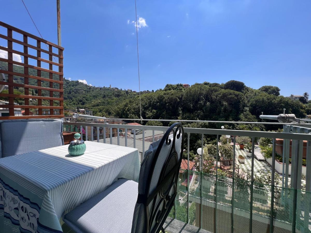 Val Di Sole 19-Iii Piano- Vista Mare- Vista Collina-Wifi 100Mg-Aria Condizionata In Tutte Le Stanze -L'Appartamento E' Stato Completamente Rinnovato Nel 2023 Rapallo Bagian luar foto