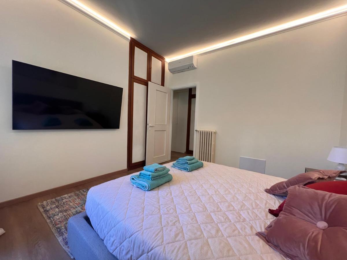 Val Di Sole 19-Iii Piano- Vista Mare- Vista Collina-Wifi 100Mg-Aria Condizionata In Tutte Le Stanze -L'Appartamento E' Stato Completamente Rinnovato Nel 2023 Rapallo Bagian luar foto
